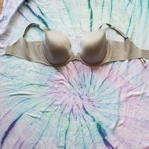 VS lined sexy illusions demi 38DDD 38F